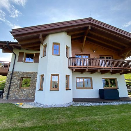Chalet An Der Piste Kaprun Exterior photo
