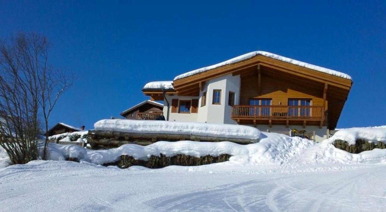 Chalet An Der Piste Kaprun Exterior photo