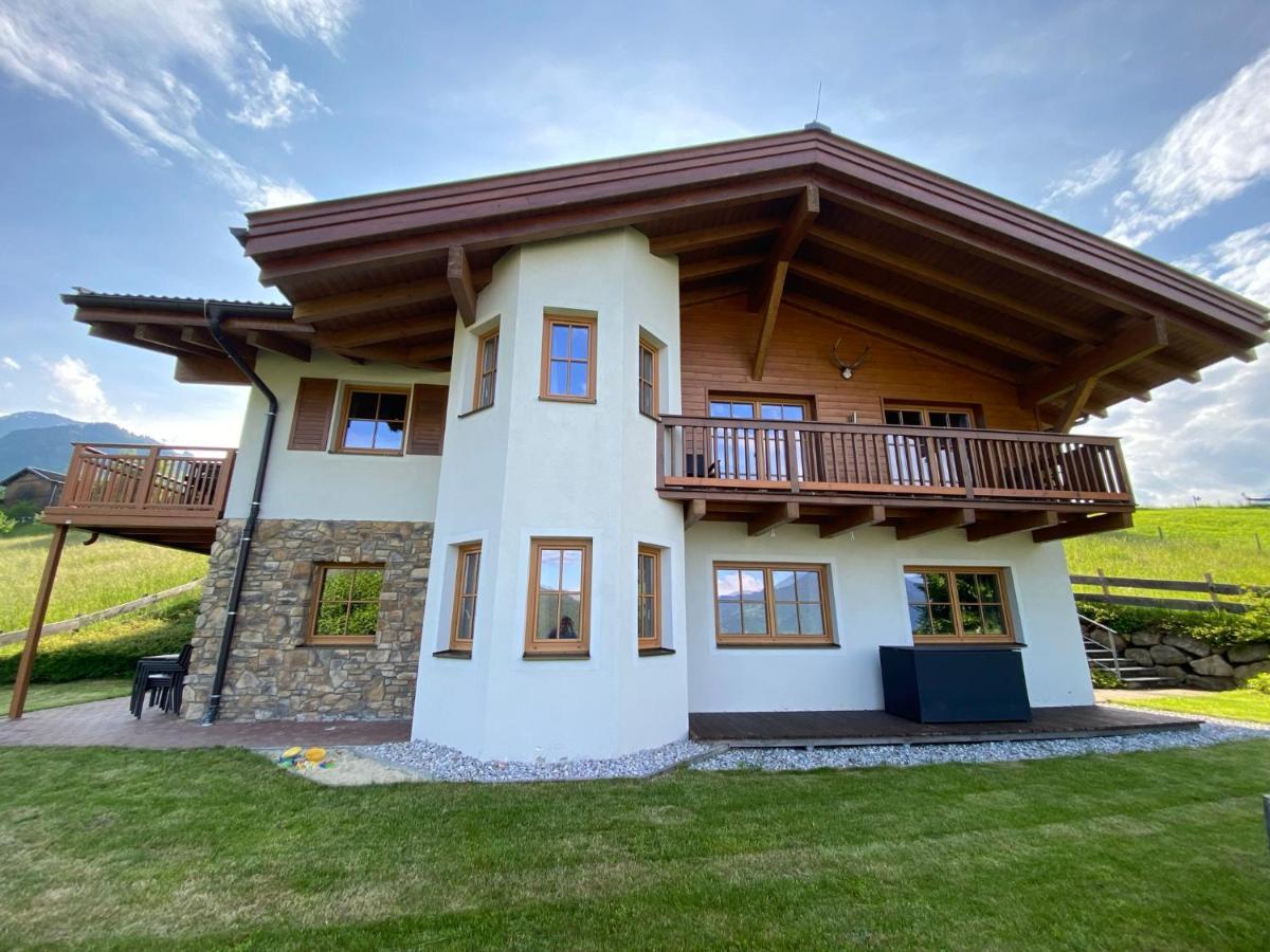 Chalet An Der Piste Kaprun Exterior photo